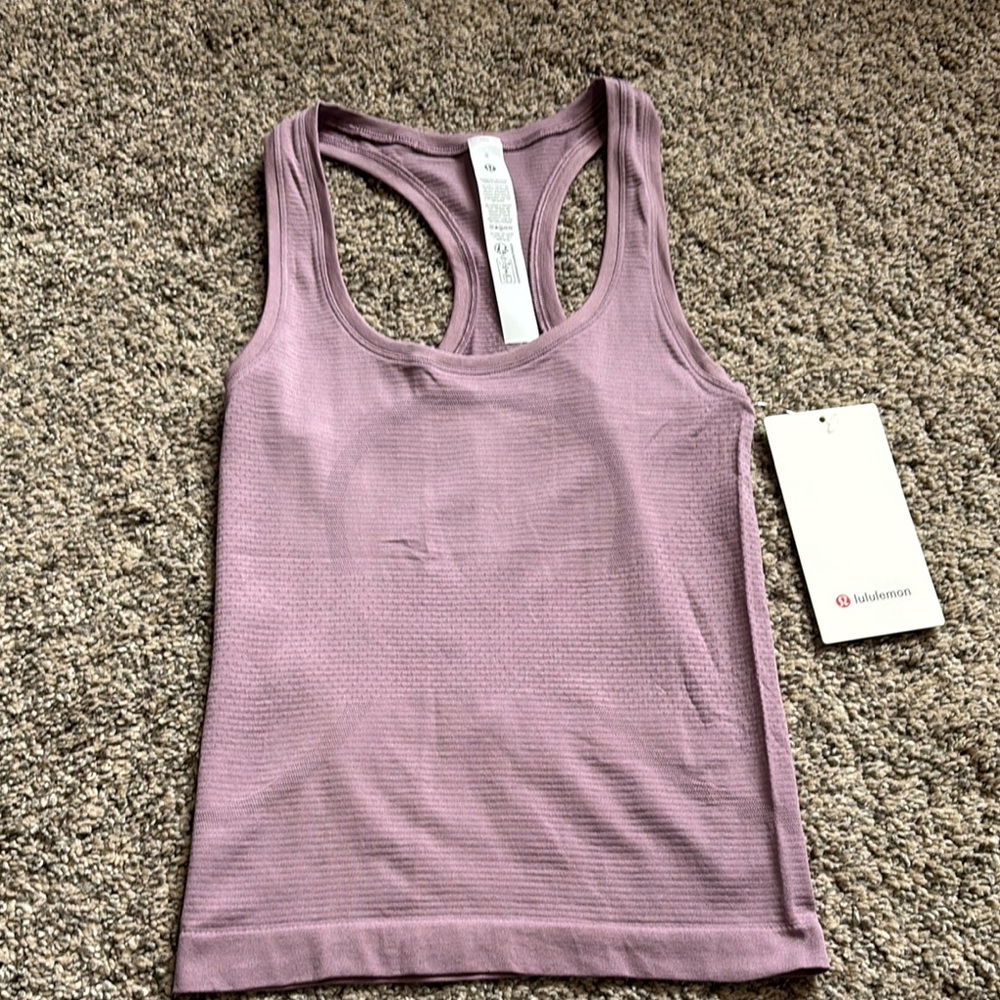 Lululemon Switfly Tech Racerback tank *Race NWT - Picture 1 of 5